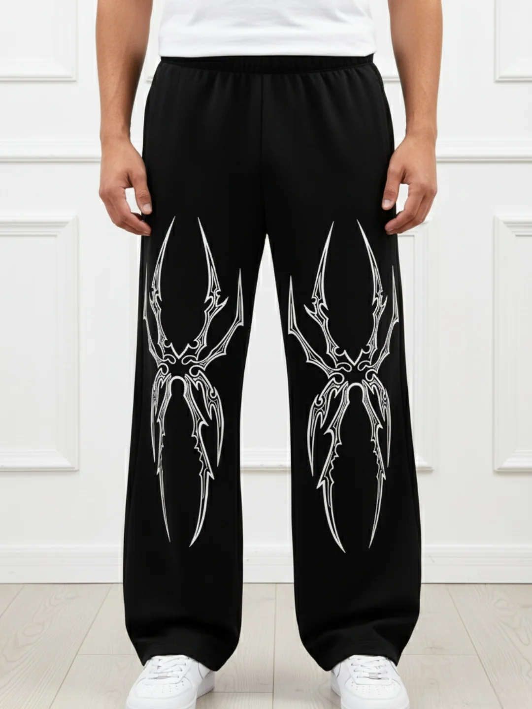 TEDWOODS Men Spider Printed Linen Mid-Rise Regular Fit Track Pant (Black)